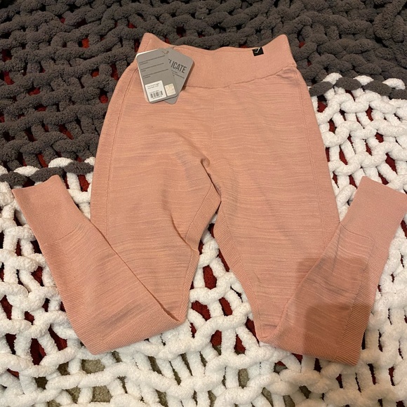 Gymshark Time Out Knit Joggers - Picture 6 of 8